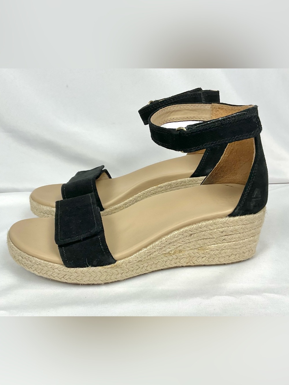 ABEO Black Cecile Ankle Sandal, size 8
